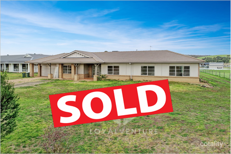 18 Parrot Dr, Whittlesea, VIC 3757