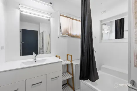 Property photo of 17 Bell Street Maryborough QLD 4650