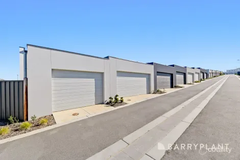Property photo of 41 Masquerade Road Berwick VIC 3806