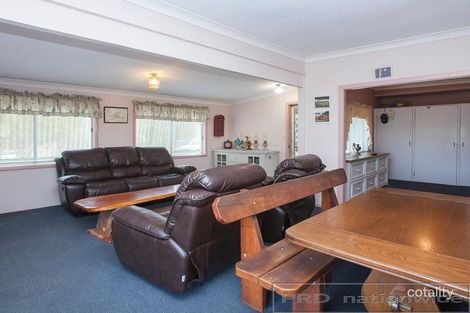 Property photo of 1520 Maitland Vale Road Lambs Valley NSW 2335