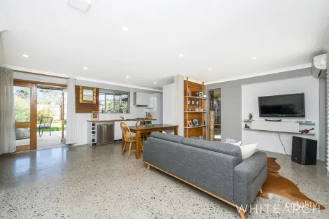 Property photo of 40 Colne Way Girrawheen WA 6064