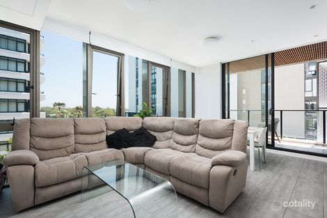 Property photo of 308/1 Foreshore Boulevard Woolooware NSW 2230