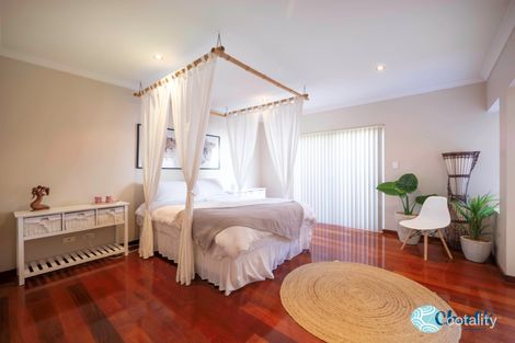 Property photo of 9 Evans Street Warnbro WA 6169