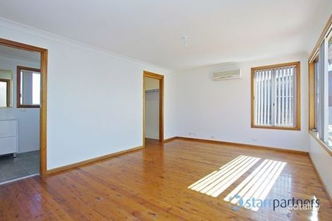 Property photo of 1 Allena Close Georges Hall NSW 2198
