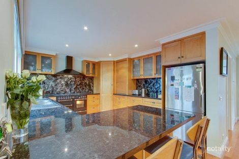 Property photo of 27 Frederick Street Croydon VIC 3136