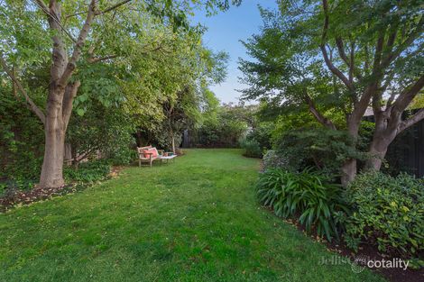 Property photo of 24 Currajong Road Hawthorn East VIC 3123