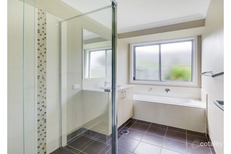 Property photo of 1/19 Alpine Court Cranley QLD 4350