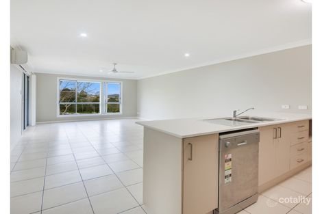 Property photo of 1/19 Alpine Court Cranley QLD 4350
