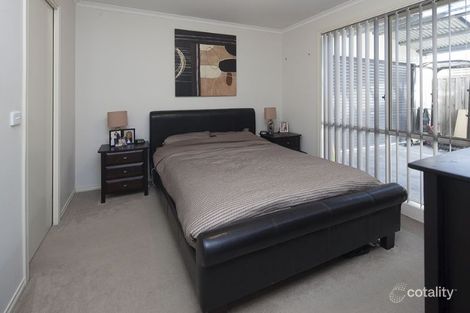 Property photo of 4 Bambi Place Pakenham VIC 3810