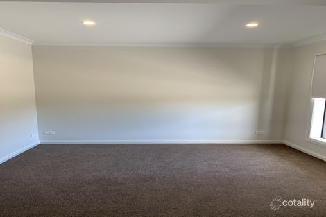 Property photo of 10 Donahue Street Truganina VIC 3029