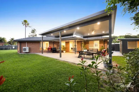 Property photo of 25 Rothfall Chase Aroona QLD 4551