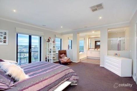 Property photo of 8 Joanne Way Mornington VIC 3931