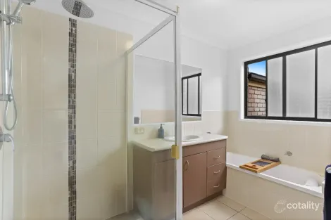 Property photo of 47 Codrington Circuit Pacific Pines QLD 4211