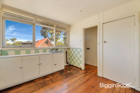 Property photo of 2 Gunyah Road Blackburn North VIC 3130