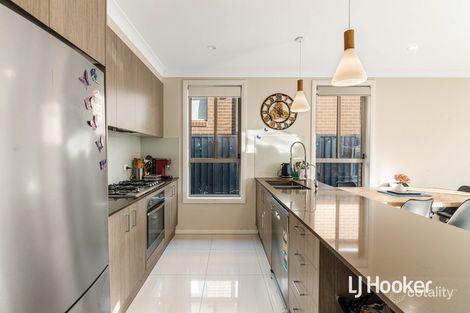 Property photo of 69 Orlagh Circuit Grantham Farm NSW 2765
