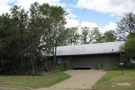 1 Hobler Ct, Blackwater, QLD 4717