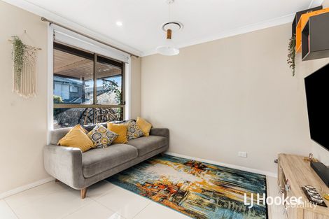 Property photo of 69 Orlagh Circuit Grantham Farm NSW 2765