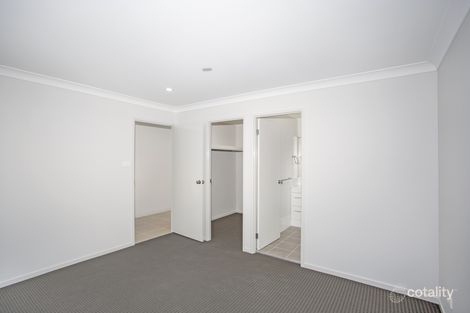 Property photo of 26 Morecambe Circuit Thornton NSW 2322