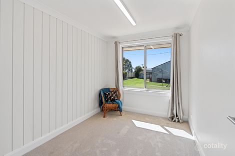 Property photo of 36 Carcoar Street Spring Hill NSW 2800