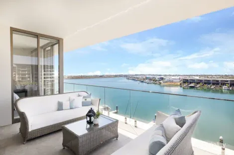 408/11 Aqua St, Newport, QLD 4020