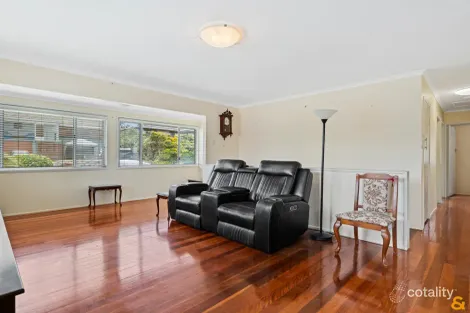 Property photo of 8 Orsan Street Wynnum West QLD 4178