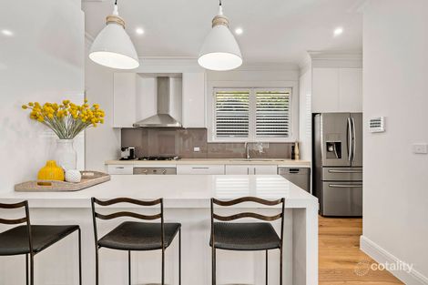 Property photo of 13 Weatherly Grove Brighton VIC 3186