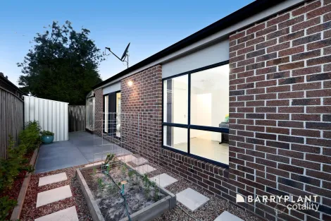 Property photo of 22 Goshawk Parade South Morang VIC 3752