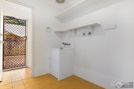 Property photo of 8/15-17 Fisher Road Thorneside QLD 4158