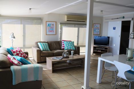 Property photo of 2 Harvey Crescent Black Point SA 5571