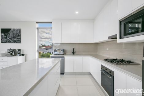 Property photo of 17/7 Harrington Avenue Castle Hill NSW 2154