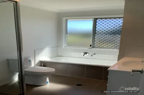 Property photo of 1 Hallinan Court Dalby QLD 4405