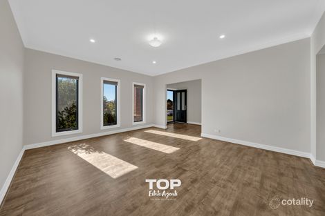 Property photo of 88 Everlasting Boulevard Cranbourne West VIC 3977
