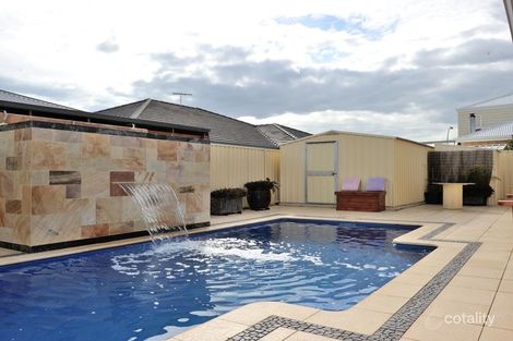 Property photo of 4 Knutsford Crescent Port Kennedy WA 6172