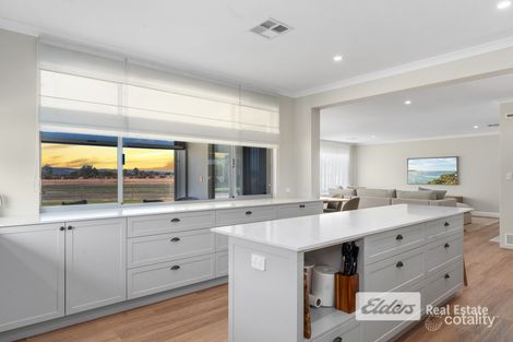 Property photo of 181 Gibbs Road Uduc WA 6220
