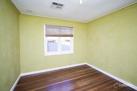 Property photo of 73 Waverley Road Coolbellup WA 6163