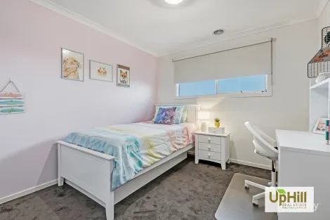 Property photo of 42 Cotswold Crescent Officer VIC 3809