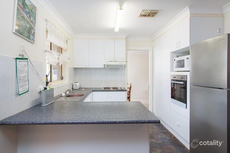 Property photo of 5 Shiralee Place Estella NSW 2650