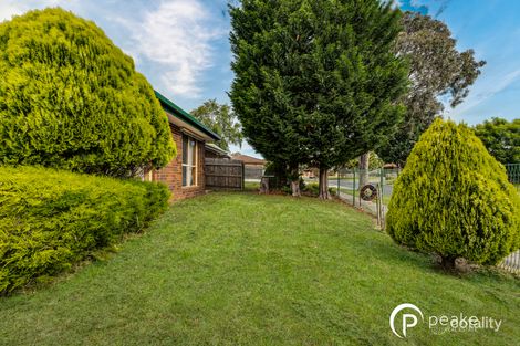 Property photo of 15 Toirram Crescent Cranbourne VIC 3977