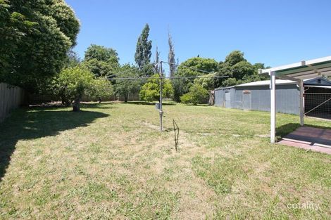 Property photo of 2 Sevenoaks Avenue Croydon VIC 3136