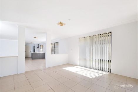 Property photo of 265 Peelwood Parade Halls Head WA 6210
