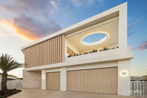 75 KALIMNA DR, BROADBEACH WATERS, QLD 4218