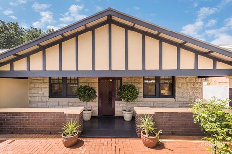 4 Abbotsbury Pl, Evandale, SA 5069
