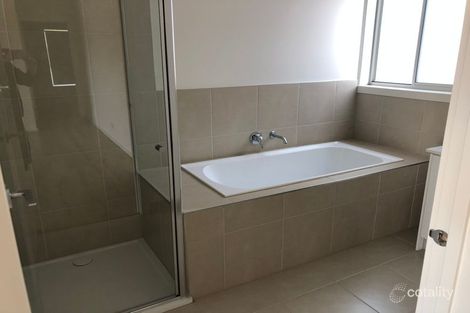 1/43 Cotton Field Way, Brookfield, VIC 3338