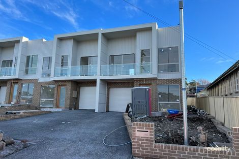 Property photo of 2/14-16 Bristol Street Berkeley NSW 2506