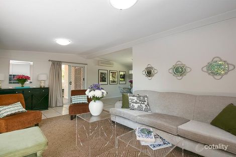 Property photo of 2 Dommett Street Kenmore QLD 4069