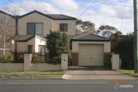 Property photo of 1/157 Ballan Road Wyndham Vale VIC 3024