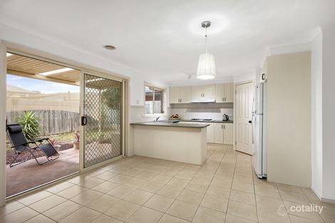 Property photo of 10 Breamlea Way Cranbourne West VIC 3977