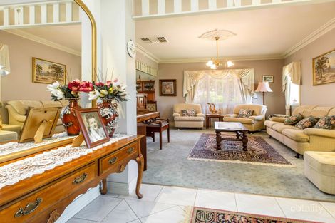 Property photo of 4 Woodlyn Close Mount Eliza VIC 3930