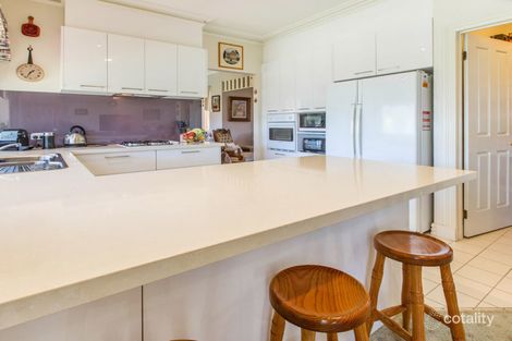 Property photo of 4 Woodlyn Close Mount Eliza VIC 3930