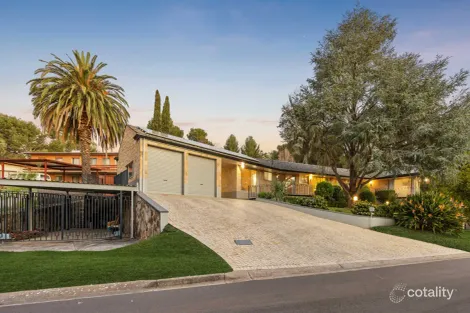 Property photo of 2 Montrose Place Beaumont SA 5066